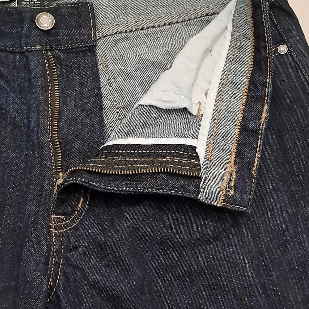 Claiborne Men's Size 34W 32L Dark Blue Straight Fit Jeans